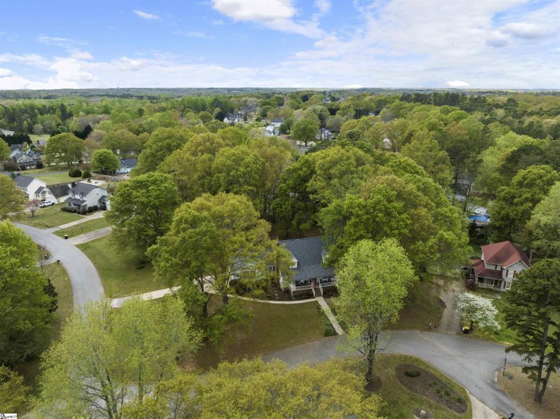 Property image 4 at 101 J Pearle Court, Easley, SC 29642-9567