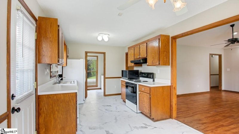 Property image 5 at 2726 Highway 86, Piedmont, SC 29673-8048