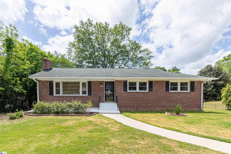 Property image 2 at 2502 HANNA Road, Anderson, SC 29621