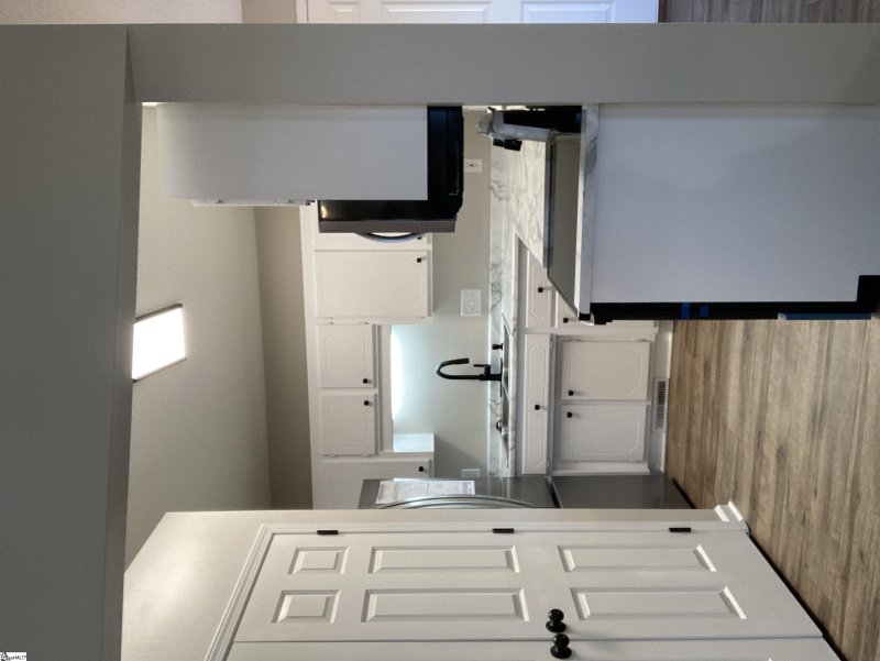 Property image 3 at 244 Oak Valley Drive, Simpsonville, SC 29681