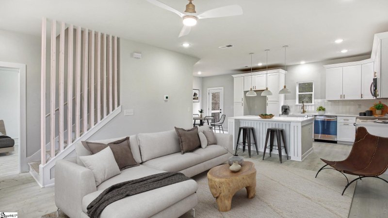 Property image 2 at 100 Anchor Road, Greenville, SC 29617