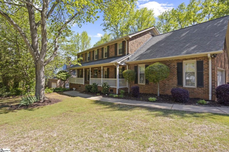 Property image 2 at 100 Briton Way, Greenville, SC 29615