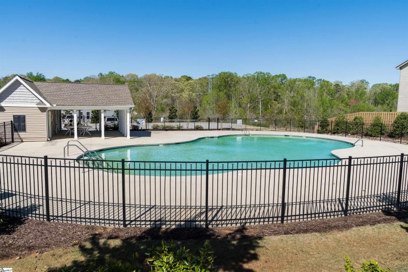 Property image 3 at 522 Chantry Lane, Moore, SC 29369