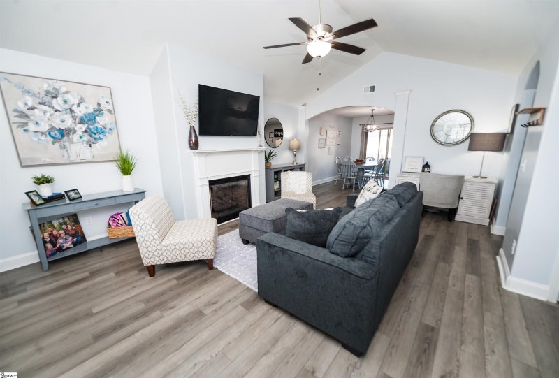 Property image 4 at 522 Chantry Lane, Moore, SC 29369