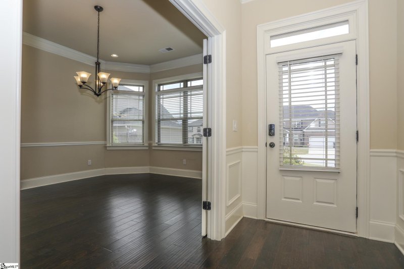 Property image 2 at 806 Shoredale Lane, Simpsonville, SC 29681