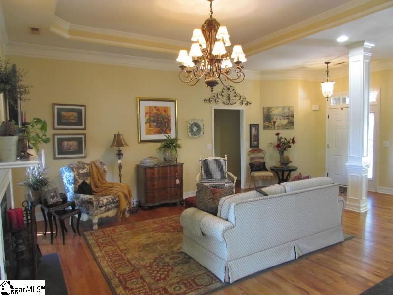 Property image 3 at 504 W Peninsula Drive, Laurens, SC 29360