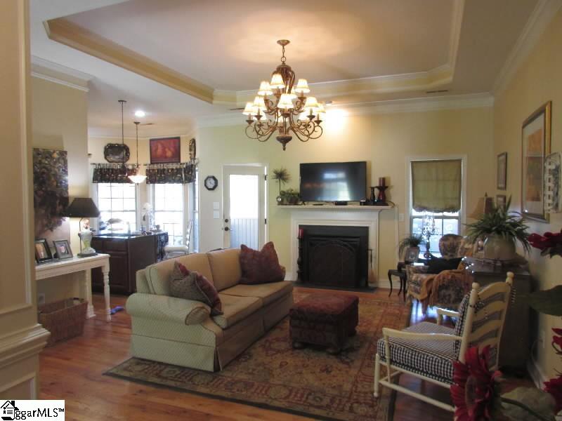 Property image 4 at 504 W Peninsula Drive, Laurens, SC 29360