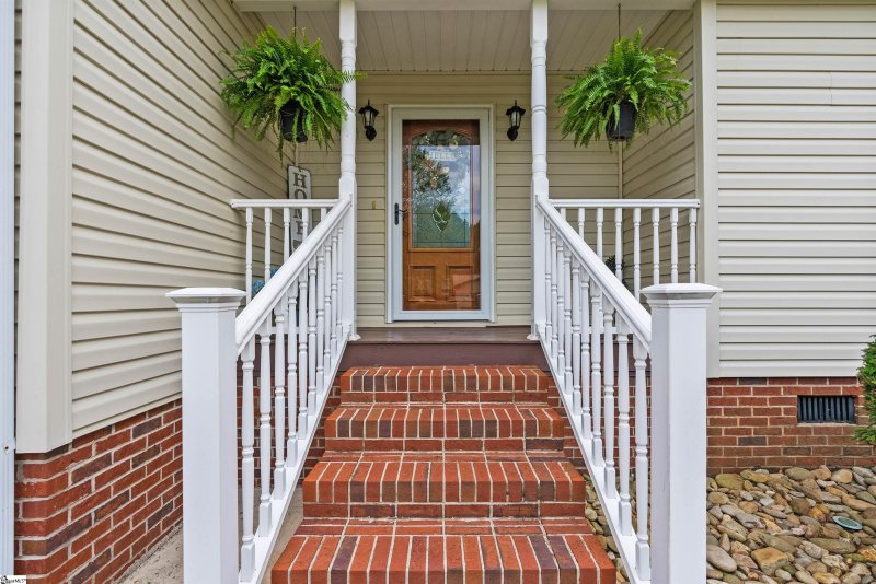 Property image 3 at 184 Rainbow Circle, Inman, SC 29349