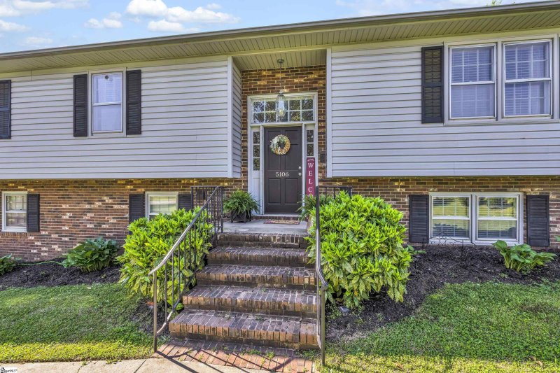 Property image 2 at 5106 Borman Drive, Spartanburg, SC 29301