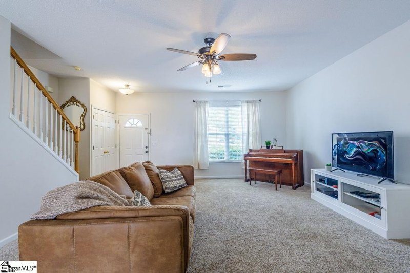 Property image 5 at 211 Braelock Drive, Greer, SC 29650