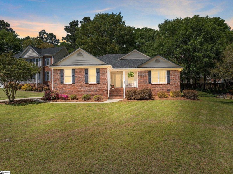 2 Cade Court
