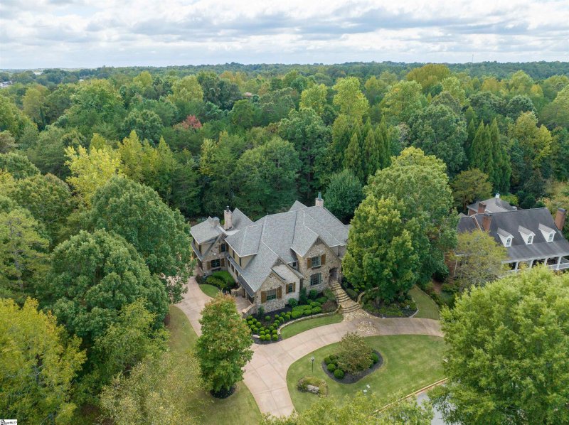 Property image 3 at 207 Abbot Trail, Greenville, SC 29605