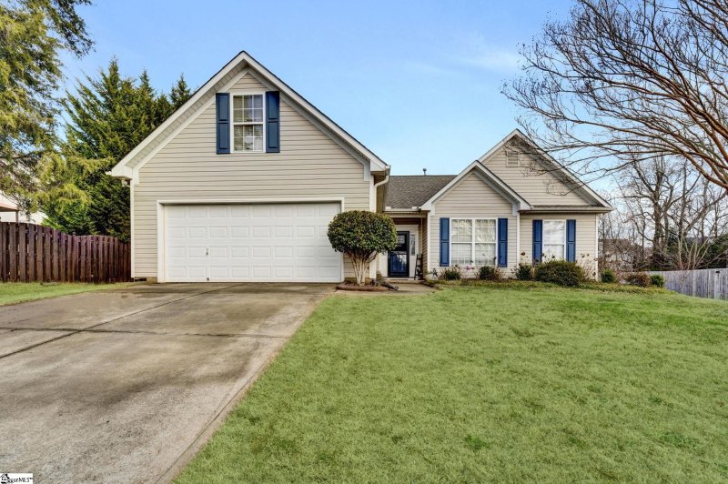 103 Saddlebrook Lane