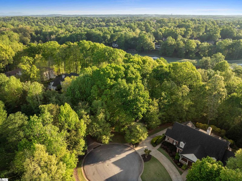 Property image 5 at 120 Antigua Way, Greer, SC 29650