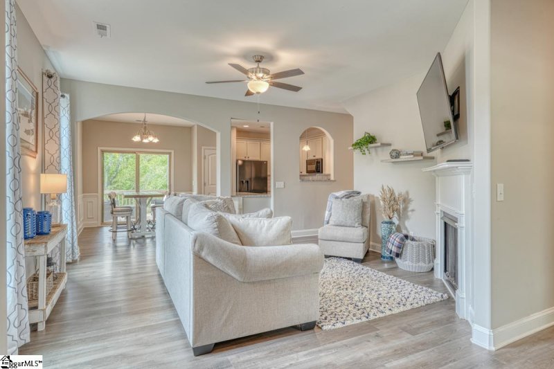 Property image 3 at 54 Verona Circle, Simpsonville, SC 29681