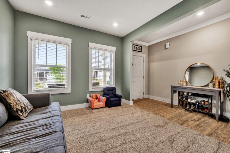 Property image 2 at 377 Pewter Circle, Simpsonville, SC 29680