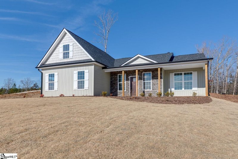 8 Marion Meadow Lane