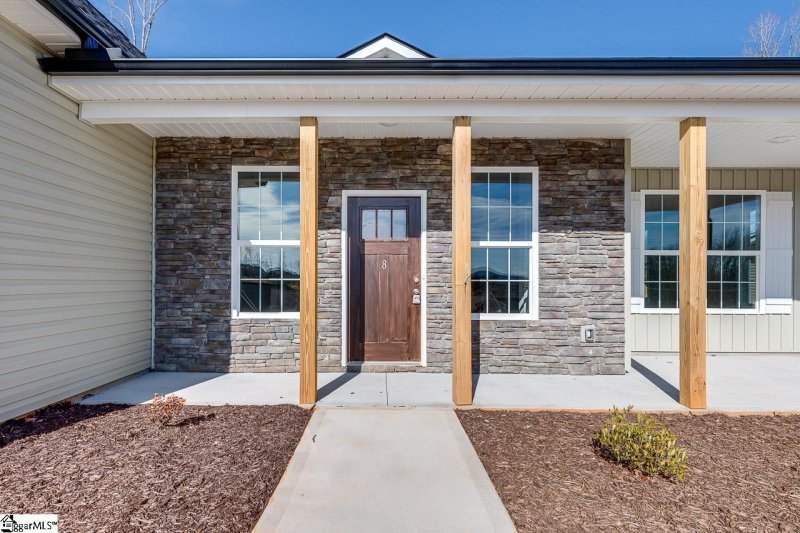 Property image 4 at 8 Marion Meadow Lane, Travelers Rest, SC 29690