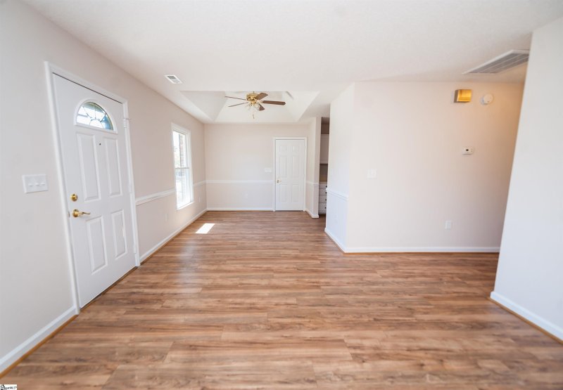 Property image 3 at 119 Brixton Court, Spartanburg, SC 29301