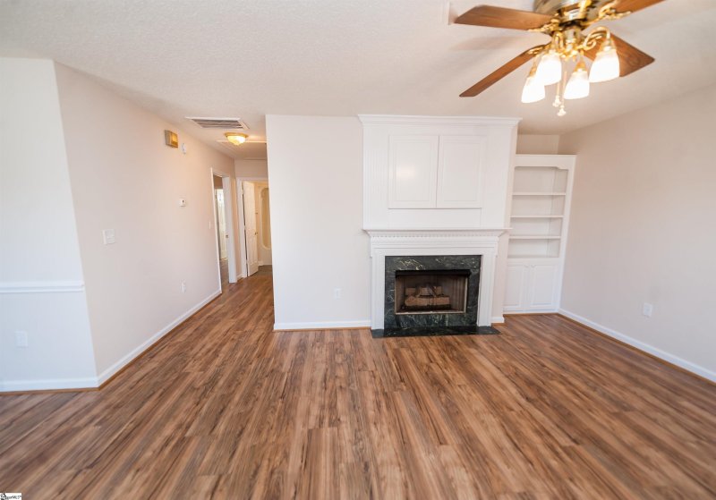 Property image 4 at 119 Brixton Court, Spartanburg, SC 29301