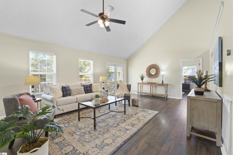 Property image 3 at 120 Saddlemount Lane, Simpsonville, SC 29680