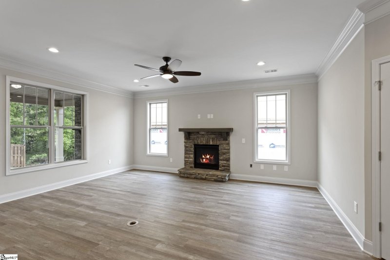 Property image 3 at 207 Ridgebury Place, Greenville, SC 29607