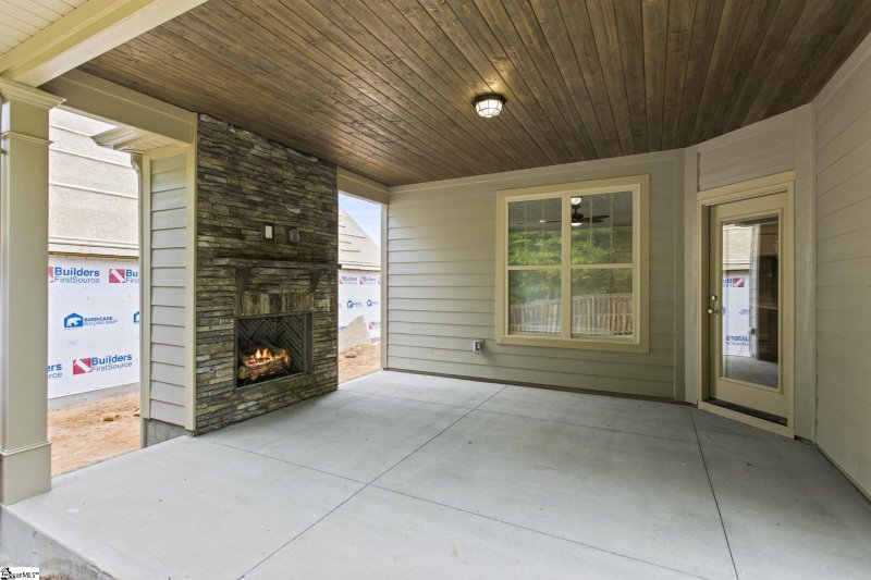 Property image 4 at 207 Ridgebury Place, Greenville, SC 29607