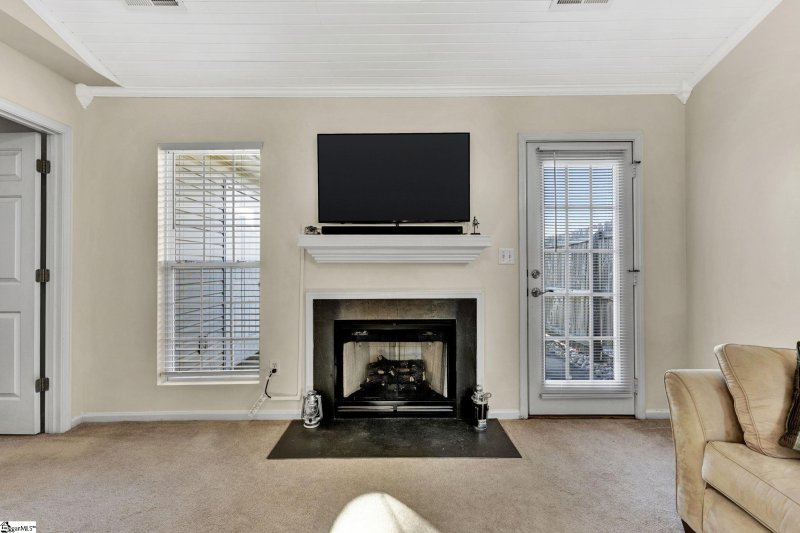 Property image 5 at 11 Bailess Court, Greer, SC 29650