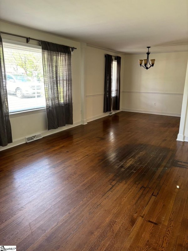 Property image 3 at 705 Confederate Circle, Taylors, SC 29687-3965