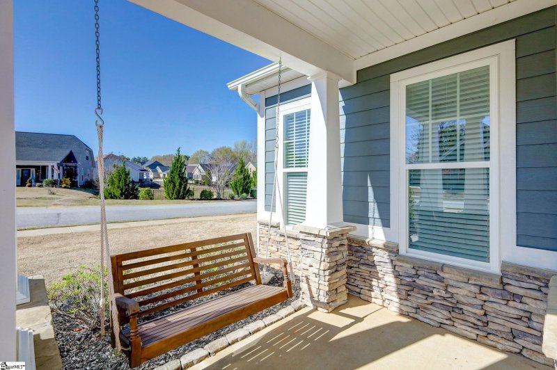 Property image 4 at 201 Holstein Court, Fountain Inn, SC 29644