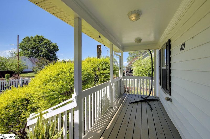 Property image 3 at 40 Blake Street, Greenville, SC 29605