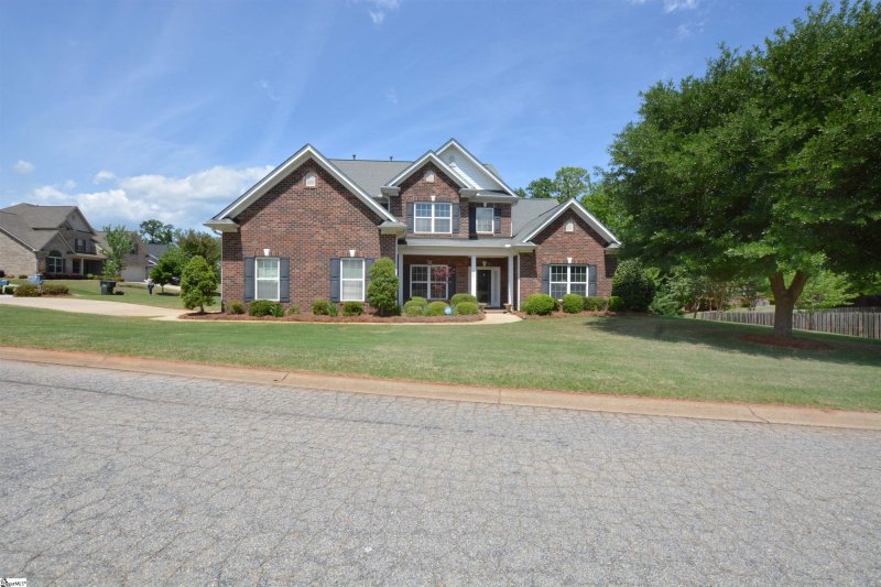 Property image 2 at 809 Ashmont Lane, Boiling Springs, SC 29316