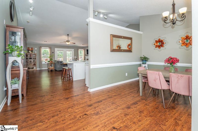 Property image 4 at 21 Bobber Court, Taylors, SC 29687