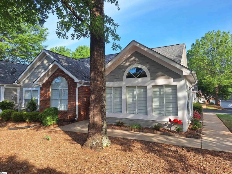 Property image 2 at 1003 Heritage Club Drive, Greenville, SC 29615