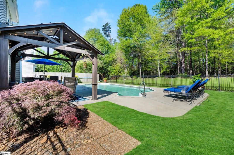 Property image 2 at 220 Kylemore Lane, Greer, SC 29650