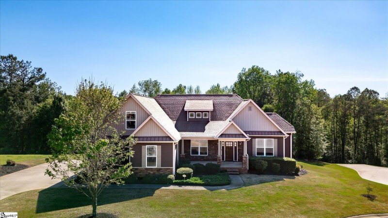 Property image 2 at 427 Jericho Ridge Trail, Easley, SC 29640