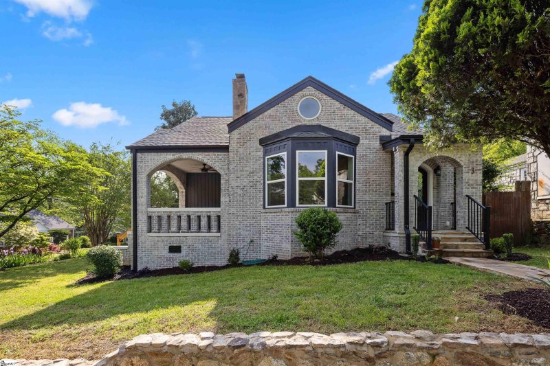 Property image 5 at 3 Barrett Street, Greenville, SC 29601