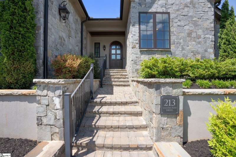 Property image 4 at 213 Saluda Run Drive, Piedmont, SC 29673