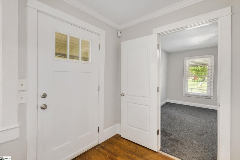 Property image 3 at 302 Day Street, Easley, SC 29640