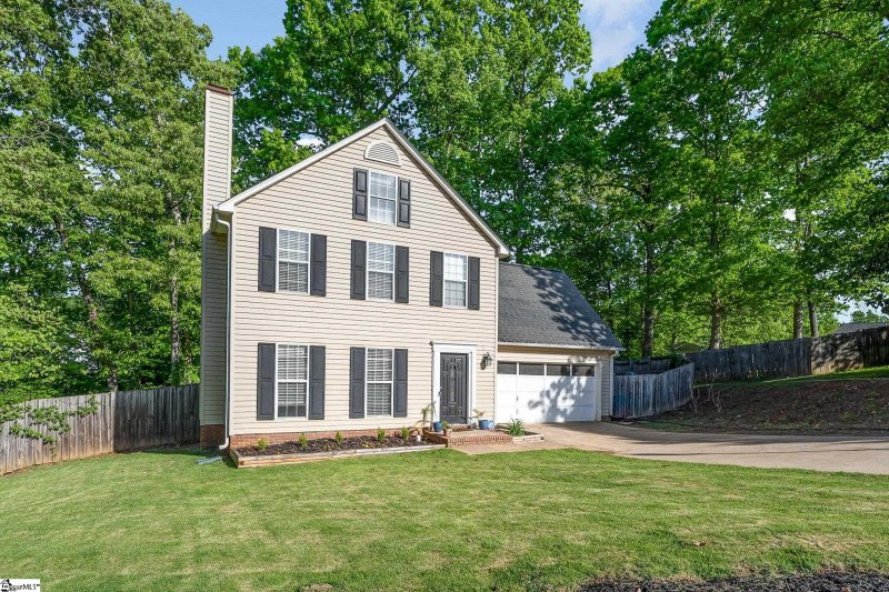 Property image 3 at 141 W Long Creek Court, Simpsonville, SC 29680