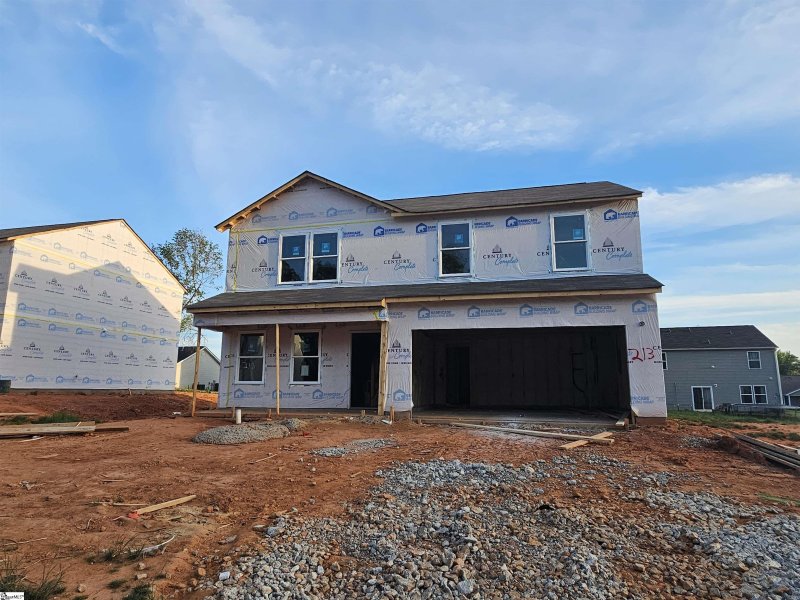 Property image 2 at 106 Brooks Court, Laurens, SC 29360