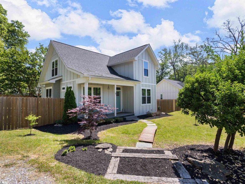 Property image 2 at 5 Mary Street, Greenville, SC 29611