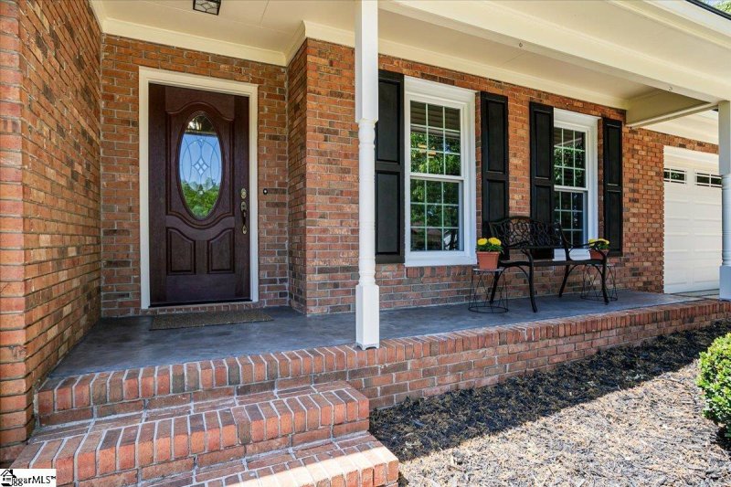 Property image 3 at 605 Hedgewood Terrace, Greer, SC 29650