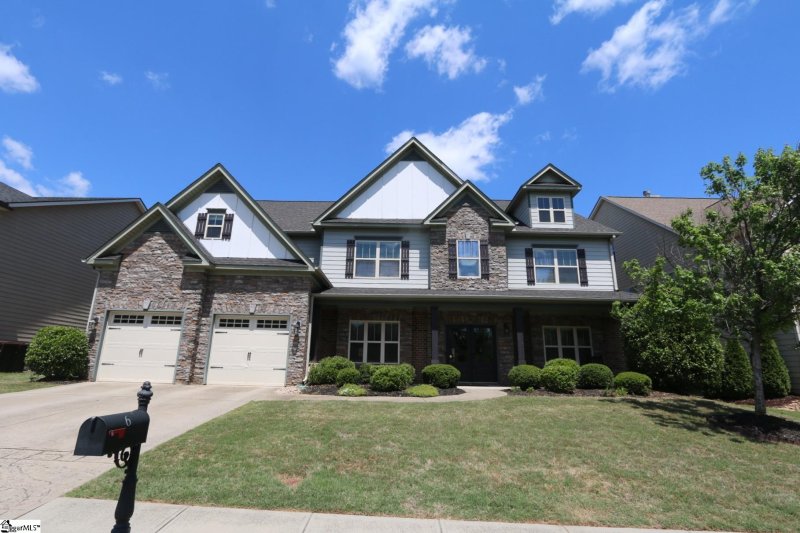 6 Quiet Creek Court