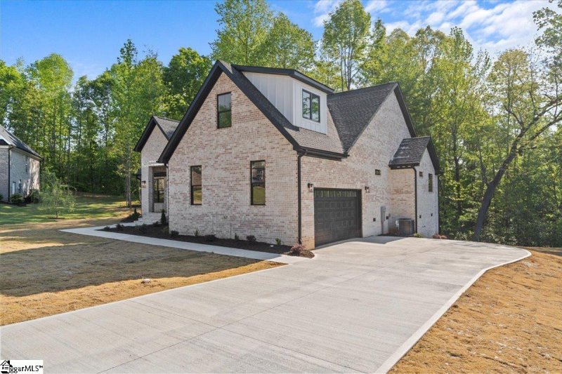 Property image 2 at 1016 Winmar Drive, Anderson, SC 29621