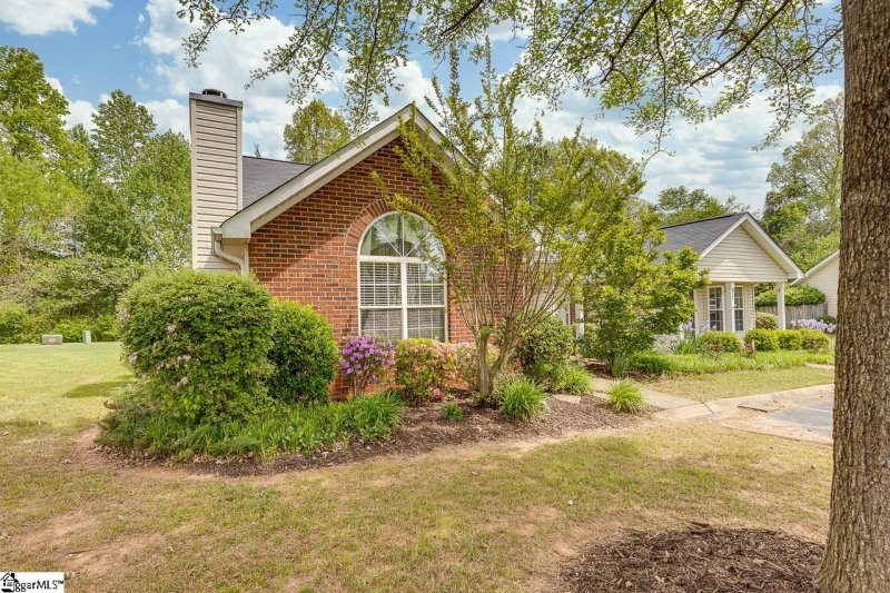 325 Woodruff Park Lane