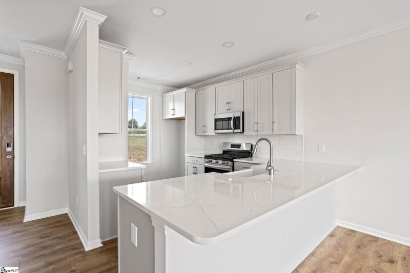 Property image 4 at 228 Lewes Avenue, Simpsonville, SC 29681