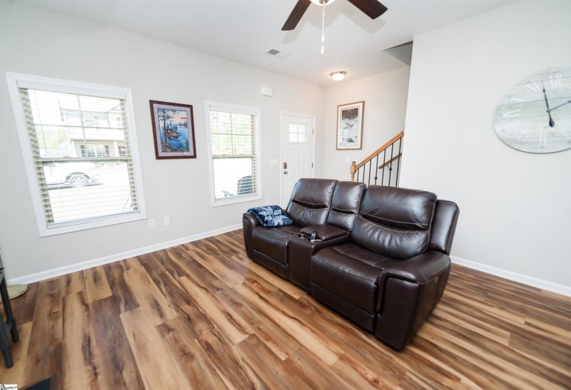 Property image 5 at 619 Autumn Breeze Walk, Inman, SC 29349