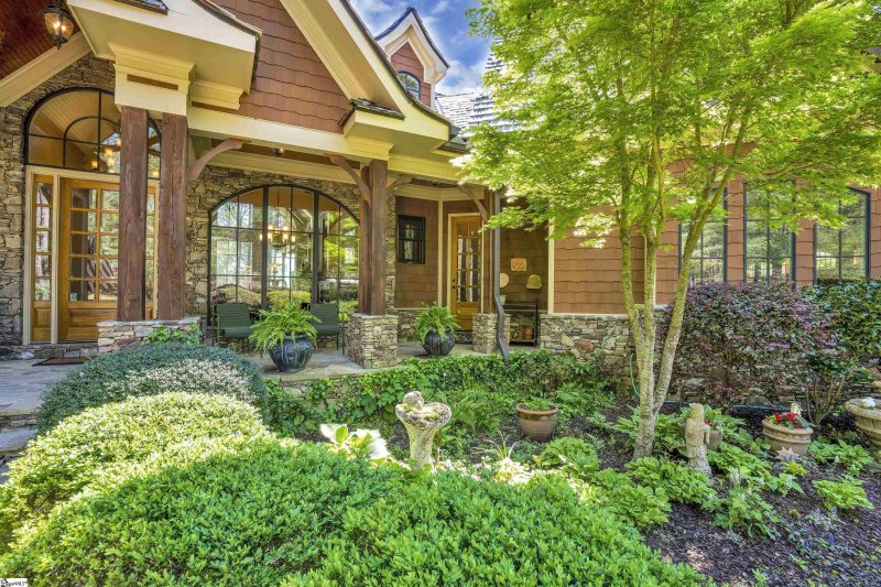 Property image 5 at 101 Baltusrol Court, Sunset, SC 29685