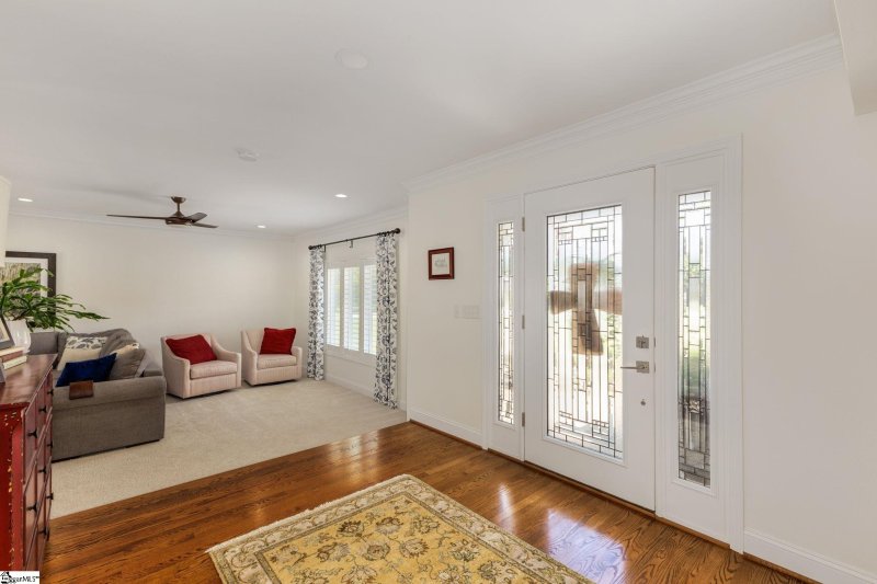 Property image 4 at 205 Redcliffe Road, Greenville, SC 29615